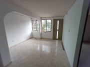 casa en arriendo en la cecilia. Cod A408600