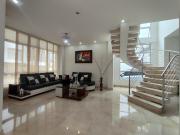 casa en arriendo en la floresta. Cod A30952