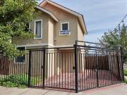 Casa en Arriendo en La Higuera 164