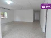 casa en arriendo en la victoria. Cod A87375