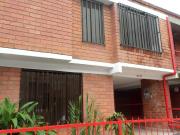 casa en arriendo en la villa. Cod A10768