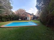 Casa en Arriendo en Las Condes 4 dormitorios 4 baños