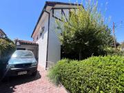 Casa en Arriendo en Las Condes 5 dormitorios 4 baños