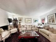 Casa en Arriendo en Las Condes 6 dormitorios 4 baños