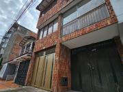 casa en arriendo en laureles. Cod A9191104