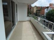 casa en arriendo en laureles estadio. Cod A513411