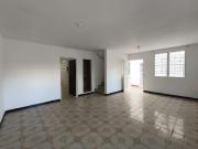 casa en arriendo en lleras. Cod A16072