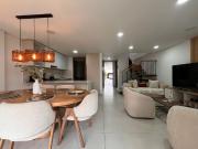 Casa en Arriendo en Loma del Atravesado Envigado Antioquia