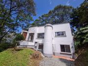 casa en arriendo en loma del chocho. Cod A510427