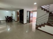 Casa en arriendo en Loma del Chocho Envigado