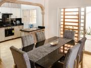 casa en arriendo en los nogales. Cod A12474