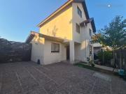 Casa en Arriendo en AMOBLADA, El Polo Machalí