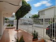 casa local en arriendo en manga. Cod A93498