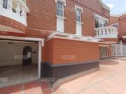 Casa En Arriendo En Medellin En Las Palmas A260660