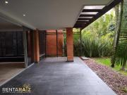 Casa En Arriendo En Medellin En Poblado A273031
