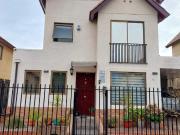 Casa en arriendo en PEÑALOLÉN