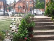 Casa en Arriendo en Peñalolén 4 dormitorios 4 baños