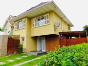 Casa en Arriendo en Peñalolén 4 dormitorios 4 baños