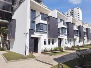 casa en arriendo en pinares. Cod A15919