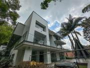 Casa en Arriendo en Poblado Balsos