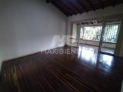 casa en arriendo en el poblado. Cod A61908
