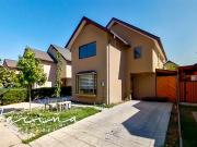 Casa en Arriendo en Portones de Chicureo