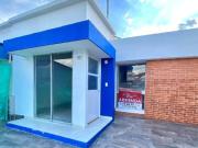 casa en arriendo en prados del este. Cod A1559