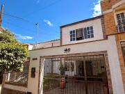 casa en arriendo en provenza. Cod A120963
