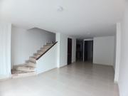 Casa en Arriendo en Pueblito Cafetero en unidad cerrada