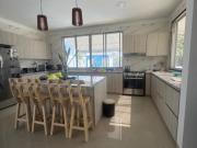 casa en arriendo en punta canoa. Cod A17670