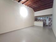 casa en arriendo en san nicolas. Cod A26792