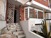 casa en arriendo en santa barbara oriental. Cod A6948602