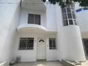 Casa En Arriendo En Santa Marta En Av Ferrocarril A308475