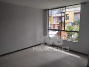 casa en arriendo en suramérica. Cod A64146