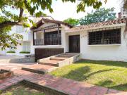 casa en arriendo en urbanización la flora. Cod A9190673