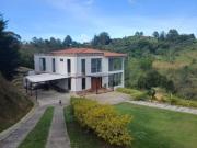 casa en arriendo en vereda la playa. Cod A5434