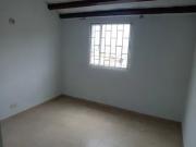 Casa en Arriendo en Villa de los alpes ii sector, Bogotá