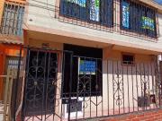 casa en arriendo en villa del lago. Cod A121435