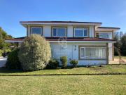 Casa en Arriendo en Villarrica 4 dormitorios 4 baños