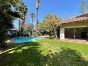 Casa en Arriendo en Vitacura 4 dormitorios 4 baños