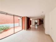 Casa en arriendo Envigado, Antioquia