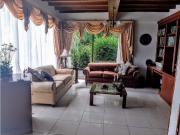 Casa en arriendo Envigado, Antioquia