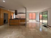 Casa en arriendo Envigado, Antioquia, Colombia