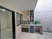Casa en Arriendo, Florida Nueva, Medellín