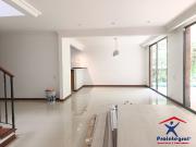 Casa en Arriendo La Calera Medellin