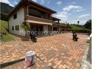 Casa en Arriendo, La Mina, Envigado