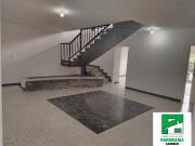 Casa en Arriendo Laureles Medellin