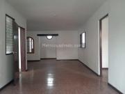 Casa en Arriendo, LAURELES, Medellín