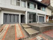 Casa en arriendo Laureles, Occidente