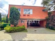 Casa en Arriendo, Loma Benedictinos, Envigado